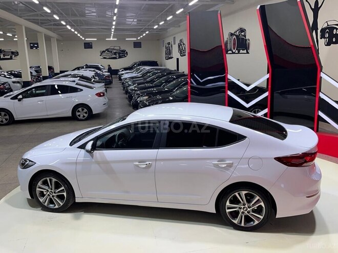 Hyundai Elantra 2018, 111,111 km - 1.6 l - Sumqayıt