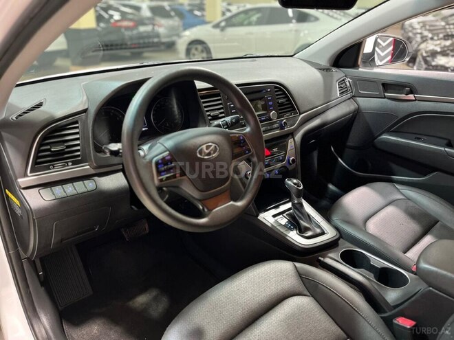 Hyundai Elantra 2018, 111,111 km - 1.6 l - Sumqayıt