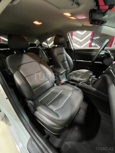 Hyundai Elantra 2018, 111,111 km - 1.6 l - Sumqayıt