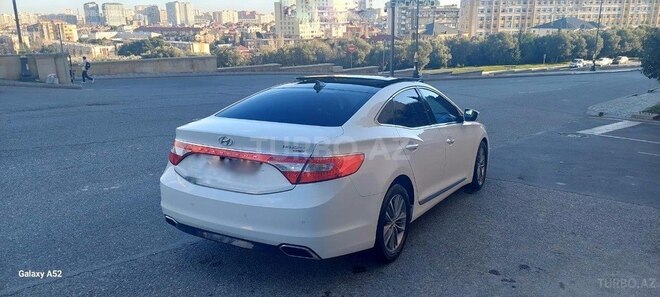 Hyundai Grandeur 2015, 220,774 km - 2.2 l - Bakı