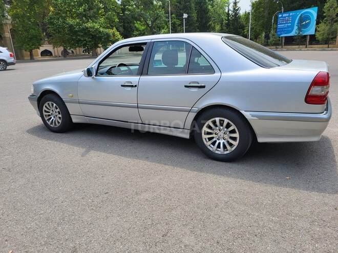 Mercedes C 240 1998, 205,000 km - 2.4 l - Mingəçevir