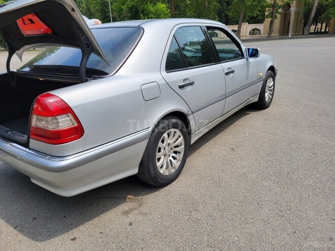 Mercedes C 240 1998, 205,000 km - 2.4 l - Mingəçevir