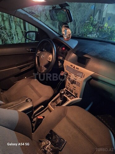 Opel Astra 2007, 283,000 km - 1.4 l - Bakı