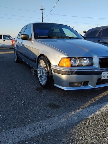 BMW 318 1995, 360,000 km - 1.8 l - Bakı