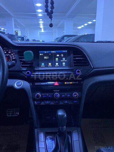 Hyundai Elantra 2020, 63,000 km - 1.6 л - Bakı