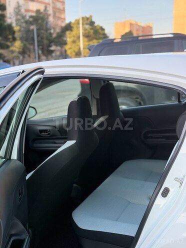 Toyota Aqua 2019, 90,000 km - 1.5 l - Bakı