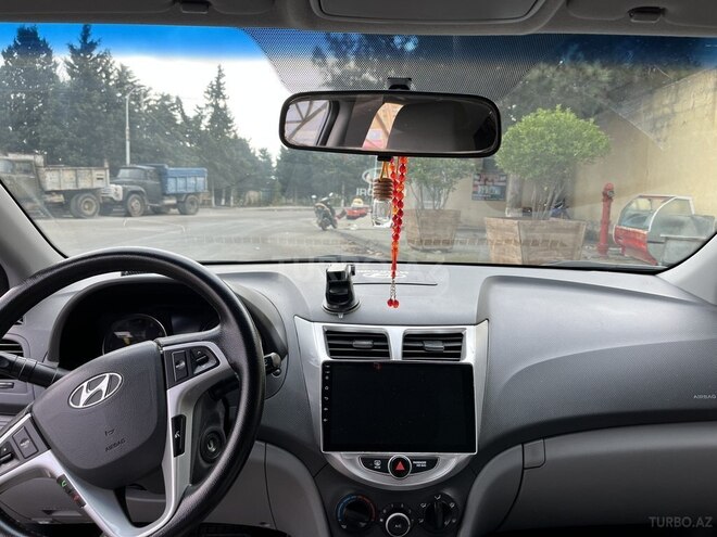 Hyundai Accent 2012, 288,073 km - 1.6 l - Bakı