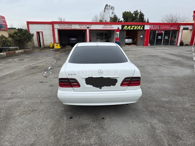 Mercedes E 270 1999, 437,000 km - 2.7 l - Bakı