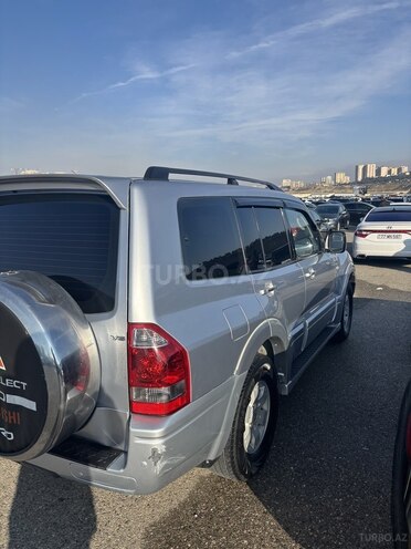 Mitsubishi Pajero 2006, 320,000 km - 3.0 l - Bakı