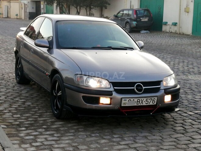 Opel Omega 1995, 395,000 km - 2.0 л - Bakı