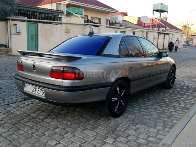 Opel Omega 1995, 395,000 km - 2.0 л - Bakı