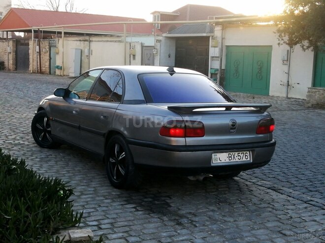 Opel Omega 1995, 395,000 km - 2.0 л - Bakı