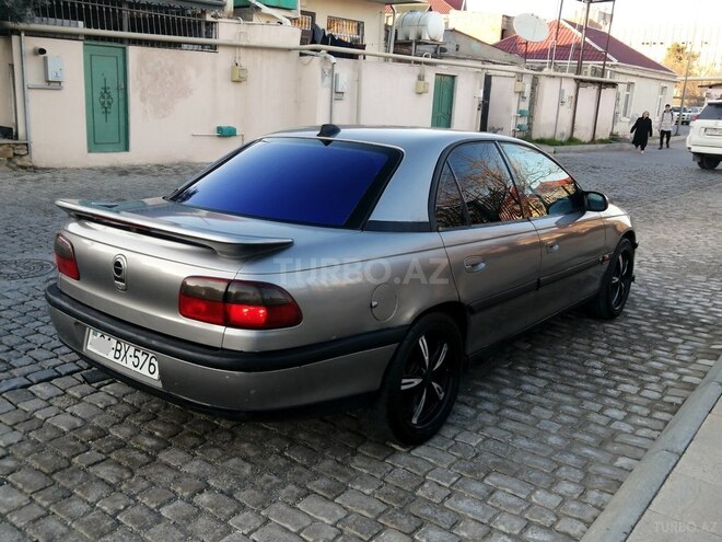 Opel Omega 1995, 395,000 km - 2.0 л - Bakı
