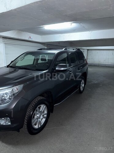 Toyota Land Cruiser Prado 2011, 100,000 km - 4.0 l - Bakı