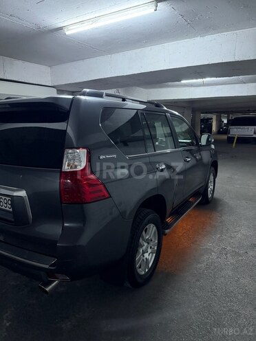 Toyota Land Cruiser Prado 2011, 100,000 km - 4.0 l - Bakı