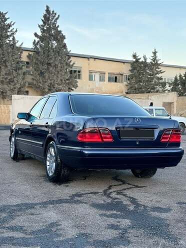 Mercedes E 200 1997, 575,000 km - 2.0 l - Bakı
