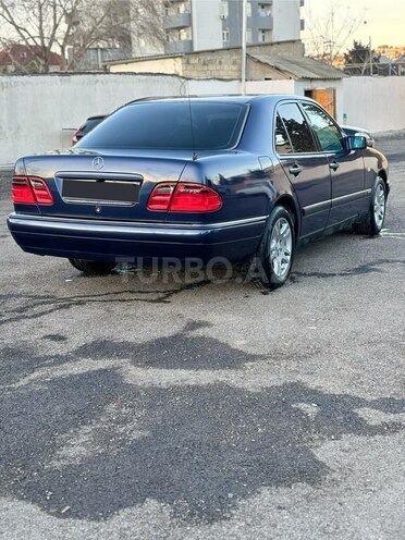 Mercedes E 200 1997, 575,000 km - 2.0 l - Bakı