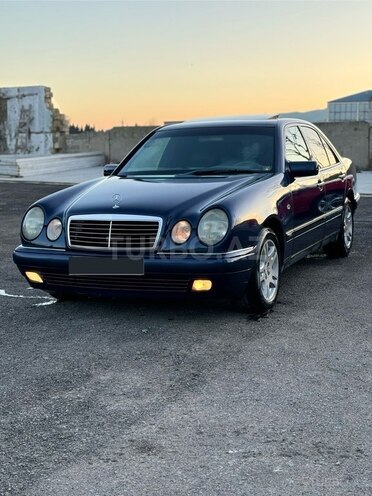 Mercedes E 200 1997, 575,000 km - 2.0 l - Bakı