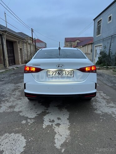 Hyundai Accent 2021, 50,100 km - 1.6 l - Bakı