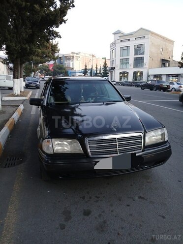 Mercedes C 220 1996, 200,000 km - 2.2 l - Zaqatala