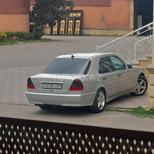 Mercedes C 240 1997, 275,000 km - 2.4 л - Biləsuvar