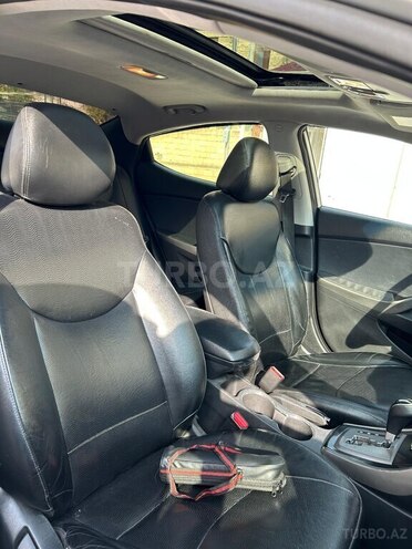Hyundai Elantra 2013, 260,000 km - 1.8 л - Bakı