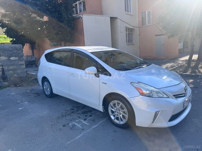 Toyota Prius V 2013, 257,495 km - 1.8 l - Bakı