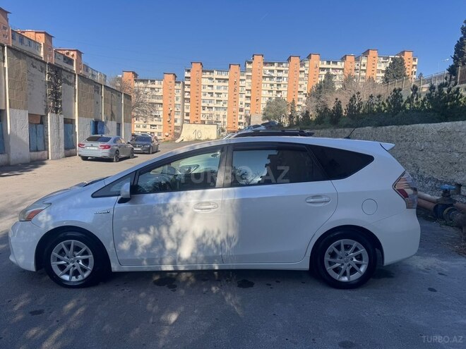 Toyota Prius V 2013, 257,495 km - 1.8 l - Bakı