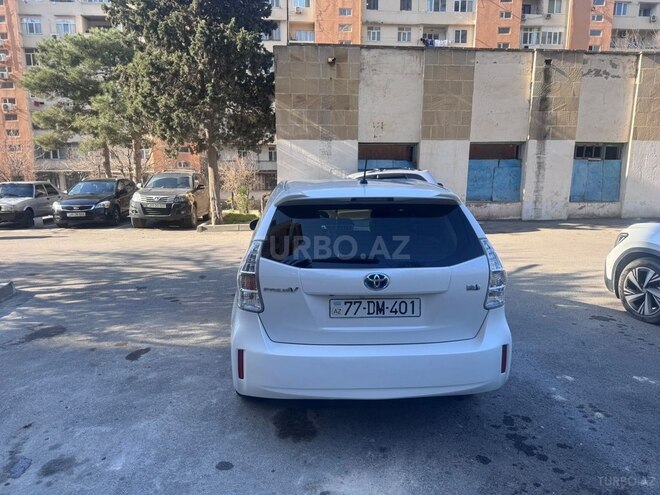 Toyota Prius V 2013, 257,495 km - 1.8 l - Bakı