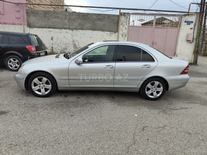 Mercedes C 200 2003, 134,154 km - 1.8 l - Bakı