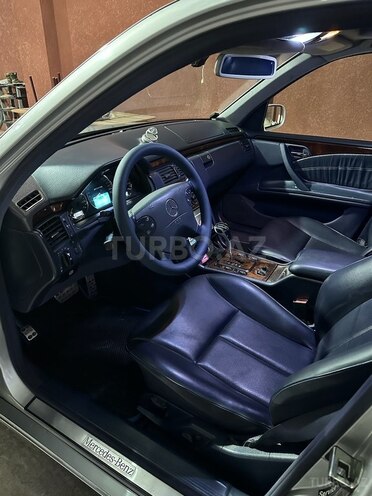 Mercedes E 240 2001, 300,000 km - 2.4 l - Göyçay