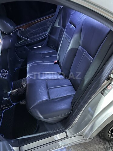 Mercedes E 240 2001, 300,000 km - 2.4 l - Göyçay