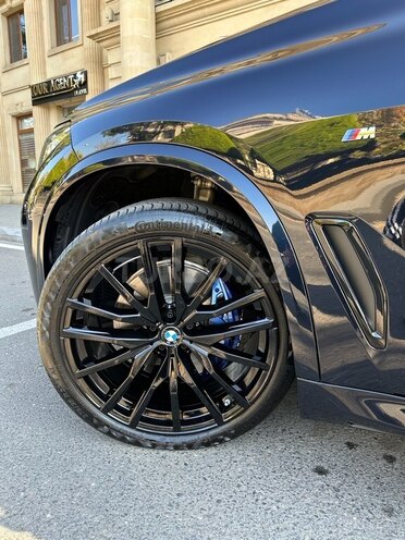 BMW X5-6