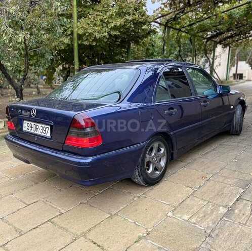 Mercedes C 220 2000, 381,000 km - 2.2 л - İsmayıllı