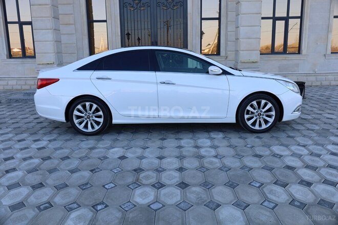 Hyundai Sonata 2010, 236,507 km - 2.4 l - Saatlı