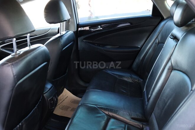 Hyundai Sonata 2010, 236,507 km - 2.4 l - Saatlı