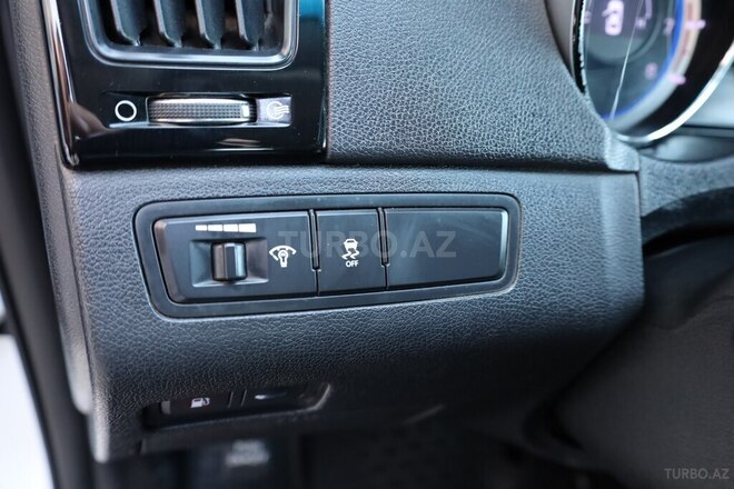 Hyundai Sonata 2010, 236,507 km - 2.4 l - Saatlı