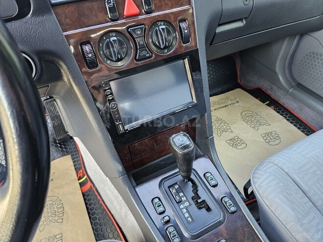 Mercedes C 180 1997, 577,641 km - 1.8 l - Gəncə
