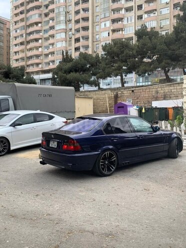 BMW 320 2002, 196,000 km - 2.0 l - Bakı