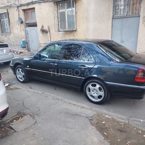 Mercedes C 250 d 1997, 577,000 km - 2.5 l - Bakı