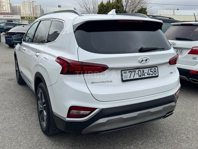 Hyundai Santa Fe-4