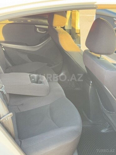 Hyundai Elantra 2012, 250,000 km - 1.8 l - Bakı