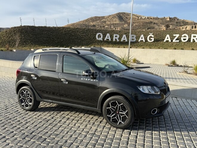 Renault Sandero Stepway 2014, 365,000 km - 1.6 l - Bərdə