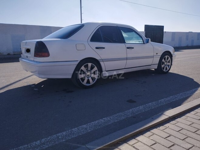 Mercedes C 230 1996, 390,000 km - 2.3 l - Bakı