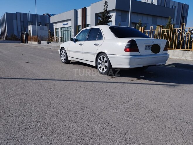 Mercedes C 230 1996, 390,000 km - 2.3 l - Bakı
