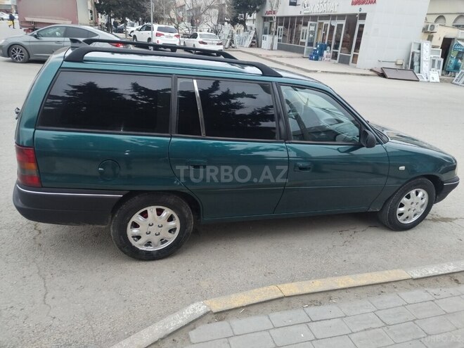 Opel Astra 1997, 412,340 km - 1.6 l - Sumqayıt