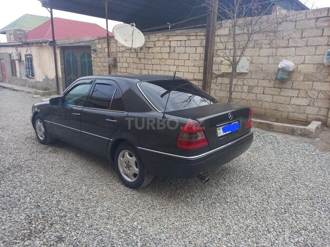 Mercedes C 180 1995, 563,256 km - 1.8 l - Bakı