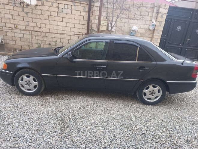 Mercedes C 180 1995, 563,256 km - 1.8 l - Bakı