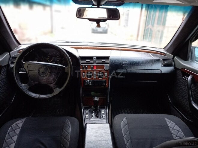 Mercedes C 180 1995, 563,256 km - 1.8 l - Bakı
