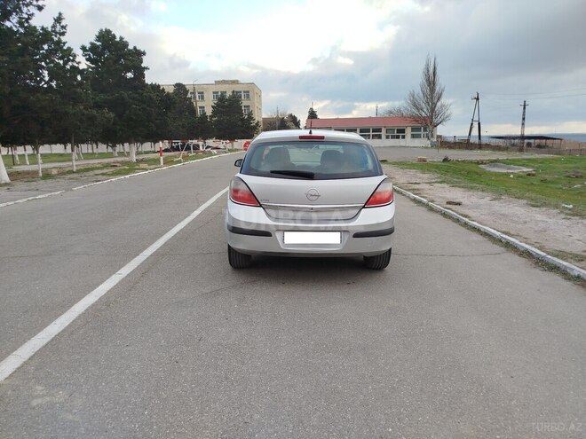 Opel Astra 2005, 207,200 km - 1.4 l - Bakı